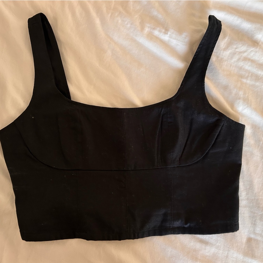 Black Women's Cropped Tank Top